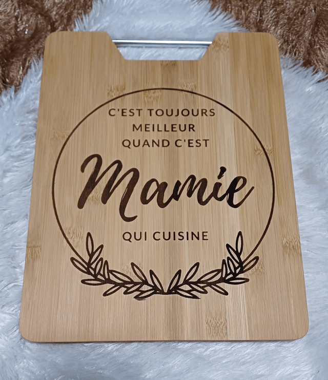 Planche à découper / planche apéro en bois gravure laser personnalisable - neuf / Cadeau fête, anniversaire, crémaillère, mariage