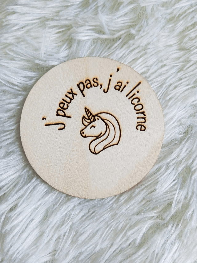 Disque accessoire "J'peux pas j'ai licorne" pour panneau de porte interchangeable By Romalysa