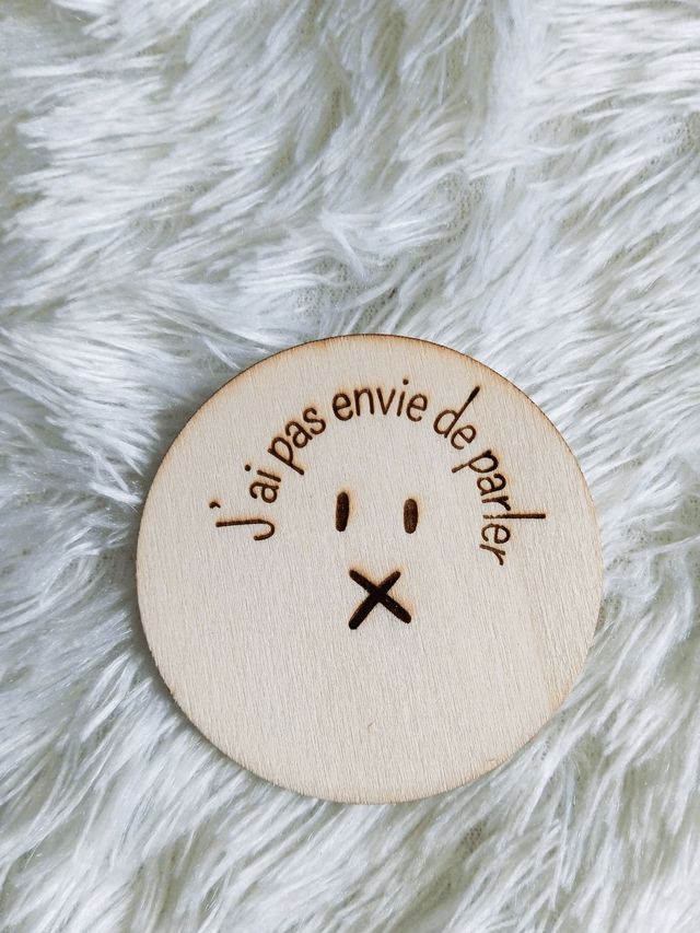 Disque accessoire "J'ai pas envie de parler" pour panneau de porte interchangeable By Romalysa