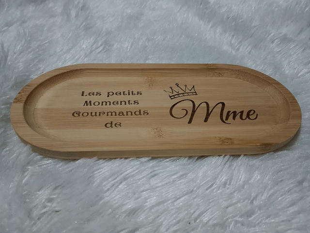 Petit plateau en bambou FSC pour Monsieur (Mr) ou pour Madame (Mme) ou pour couple - Cadeau mariage, crémaillère, anniversaire, fêtes.