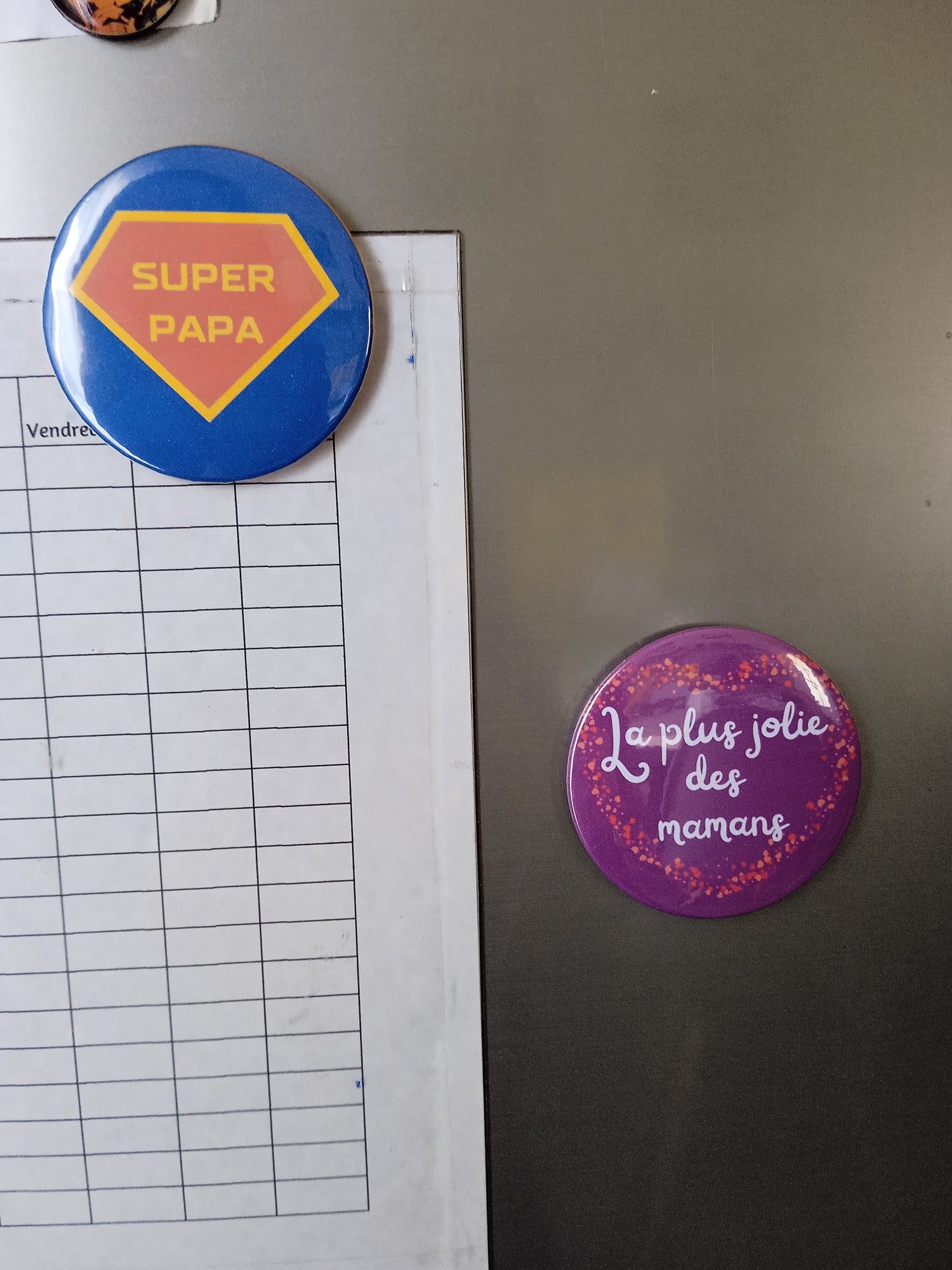 Badges et Magnets à thème ou personnalisés